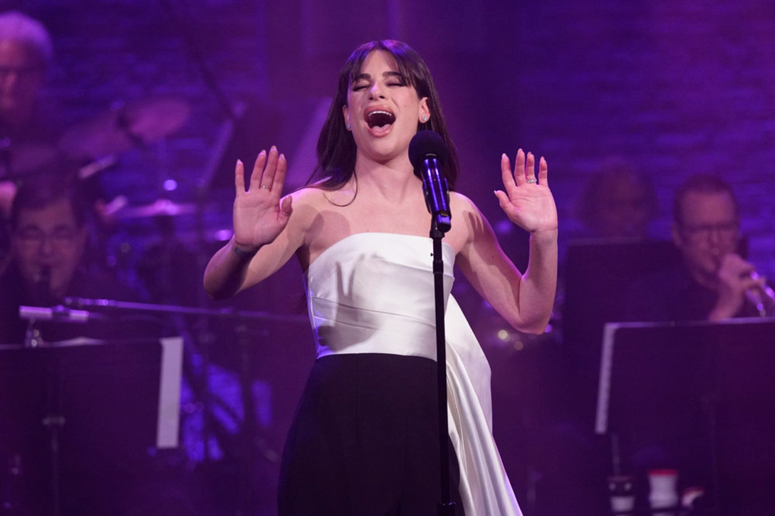 Watch Funny Girls Lea Michele Perform Im The Greatest Star And Reveal Barbra Streisands