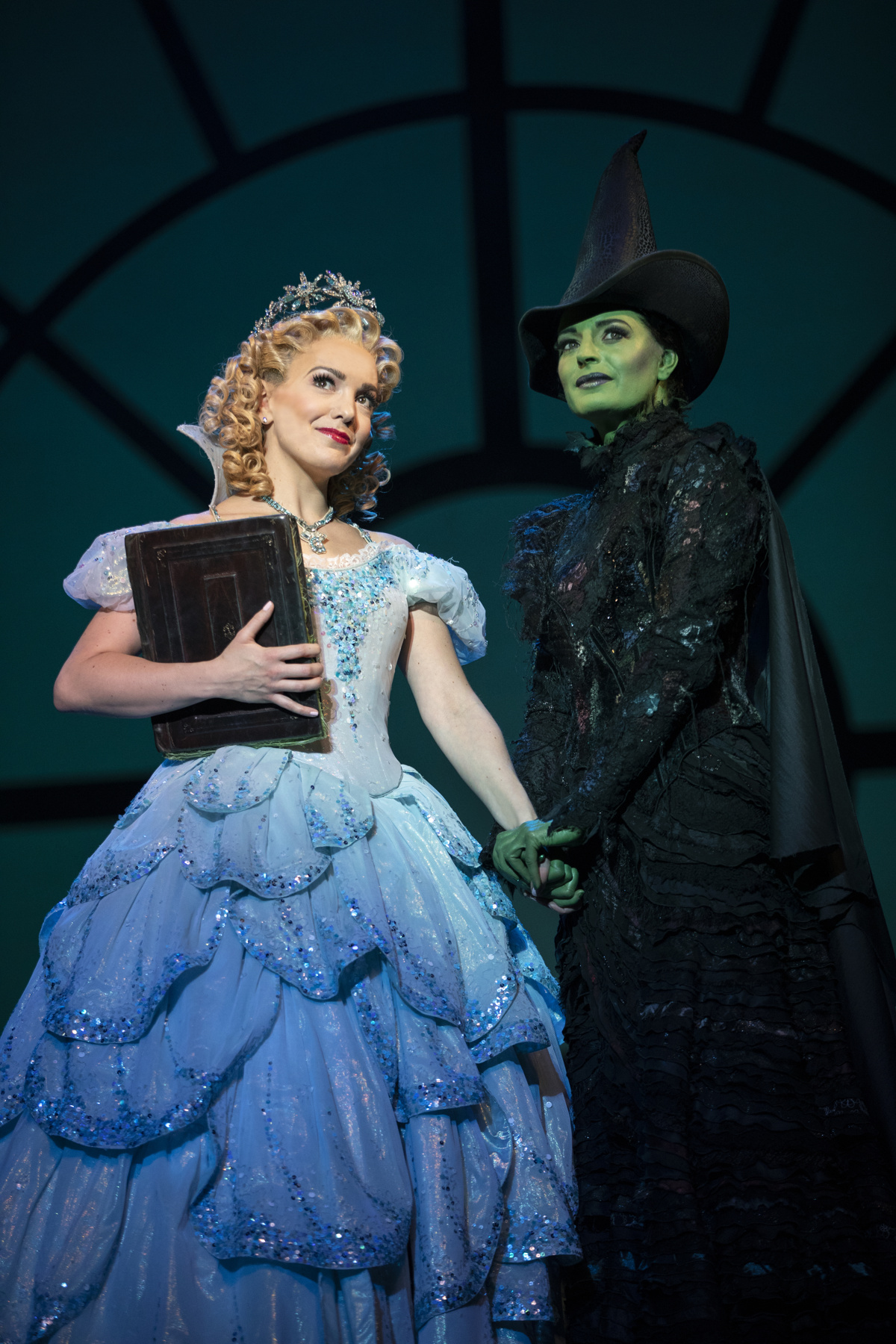wicked national tour cast 2017