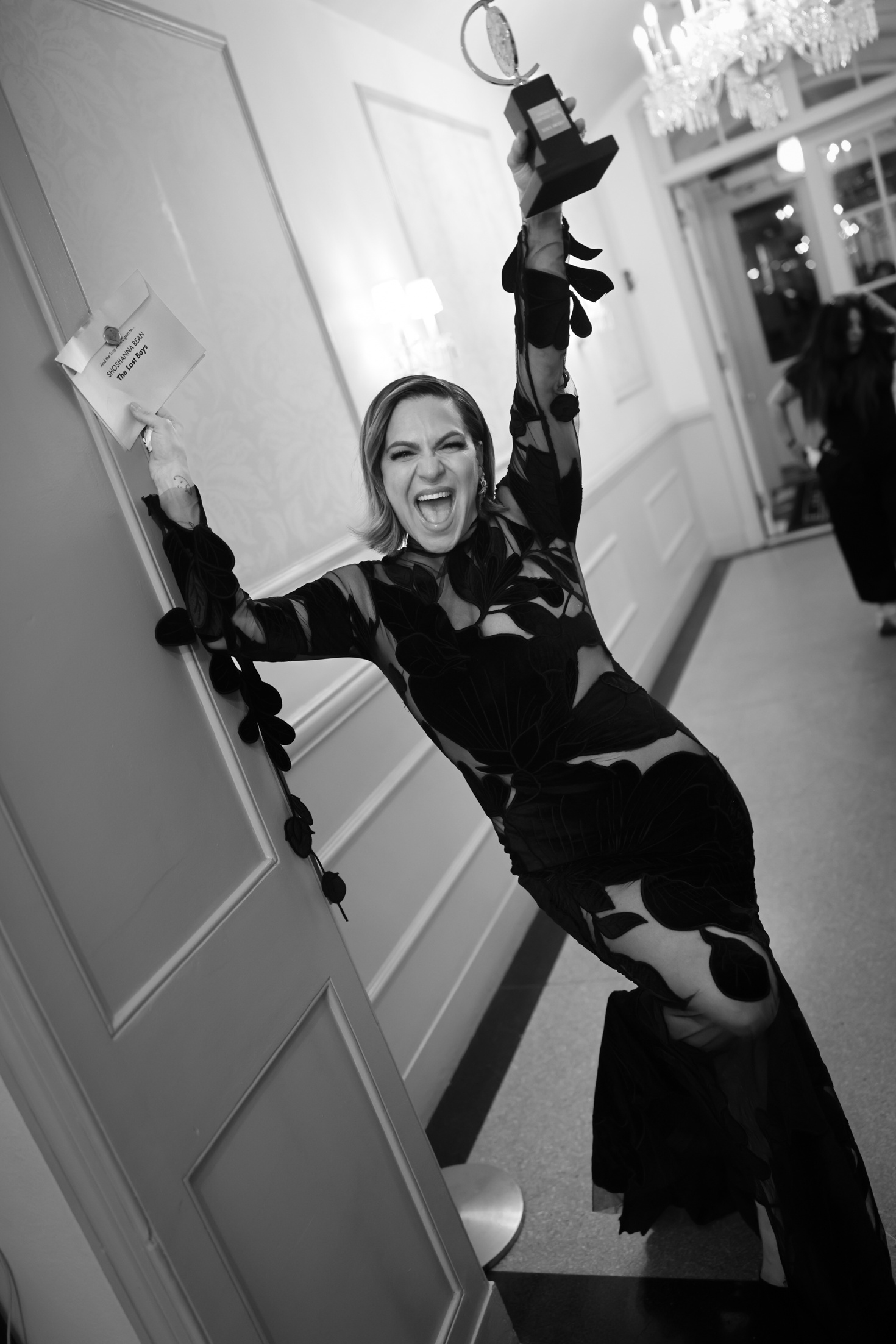 2026 Tony Awards Winners Photos: See the Stars With Their Tony Trophies ...