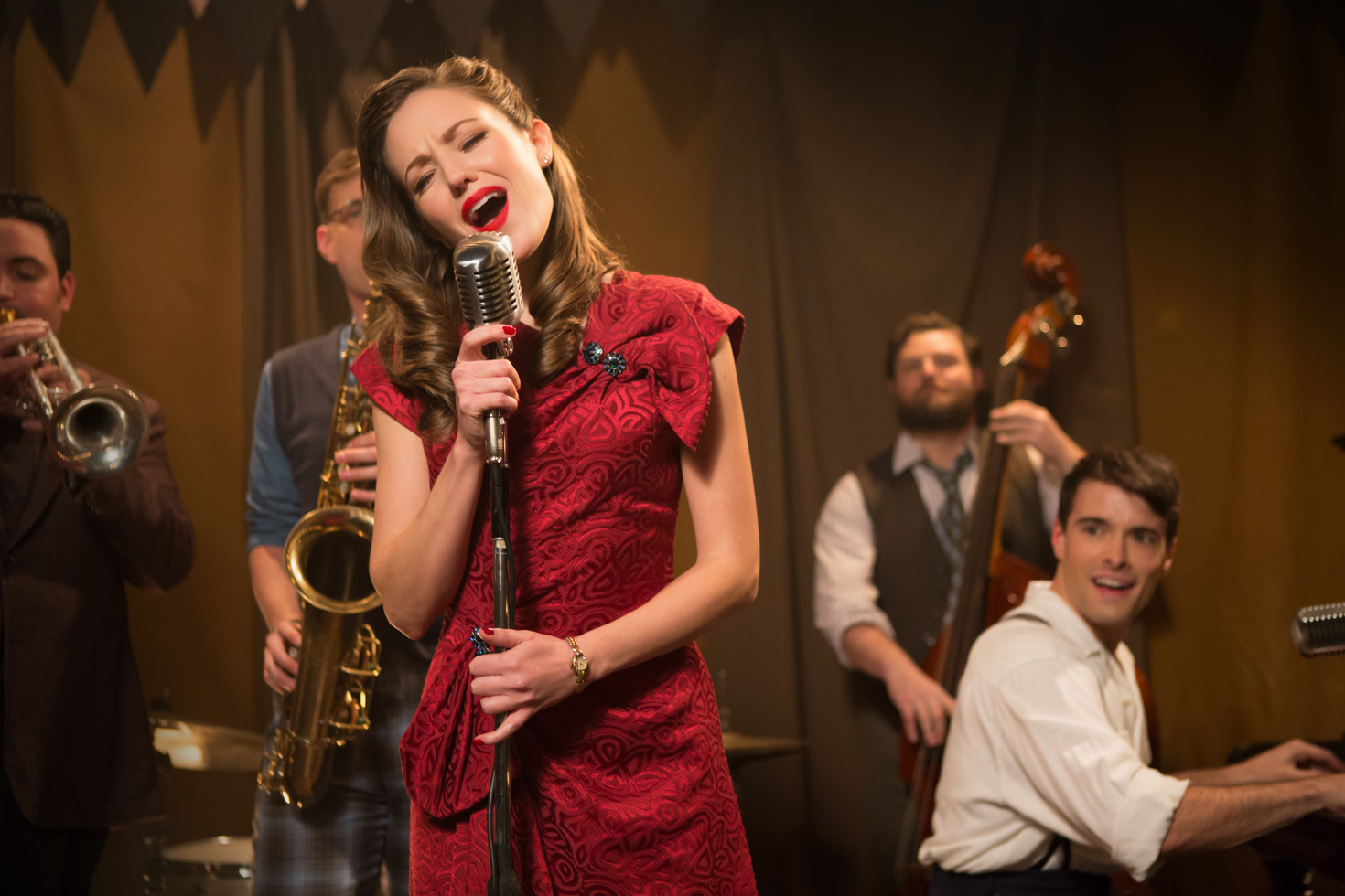 Bandstand Swings Onto Broadway with Laura Osnes & Corey Cott Broadway Buzz