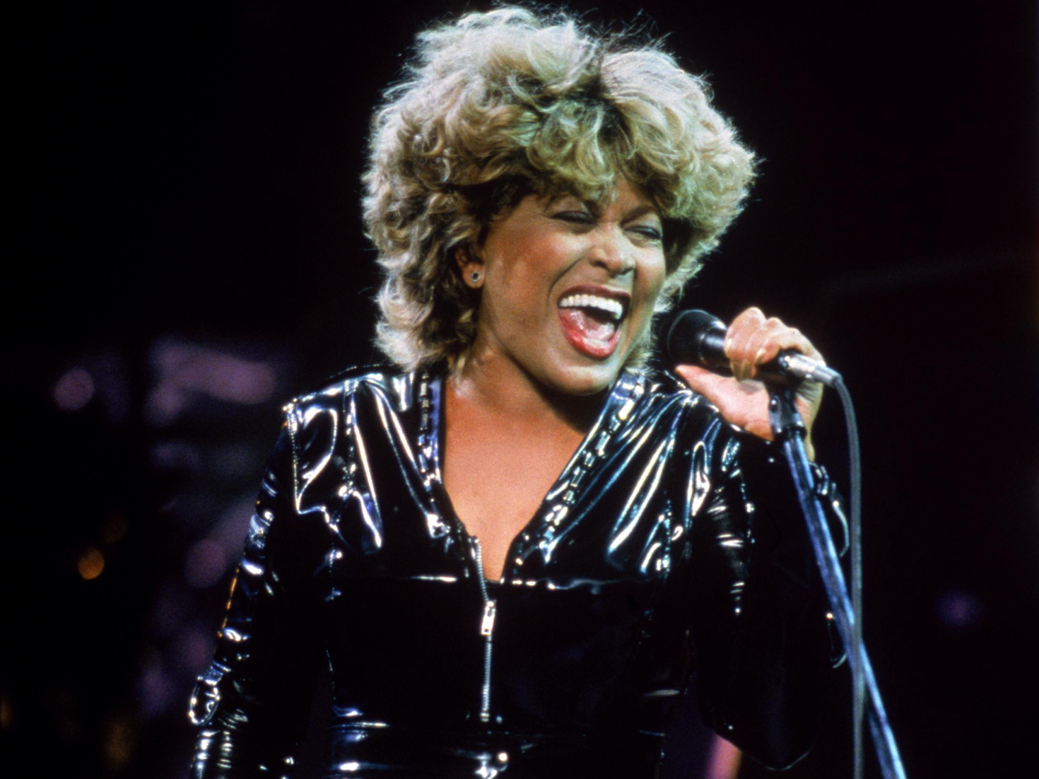 Тернер музыка. Tina Turner 80.
