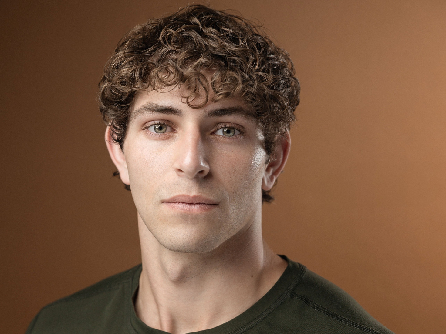 Marine Veteran Alex Ekker Knows the World of Broadway’s A Few Good Men ...