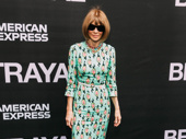 Vogue editor Anna Wintour knows how to work a red carpet.
