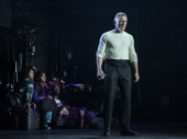 Daniel Craig as Macbeth in Macbeth.