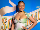 Spelling Bee’s Jasmine Amy Rogers is picnic perfection on the opening night carpet of Schmigadoon!