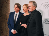 David Rockwell, Annette Bening and her husband Warren Beatty pose for a pic.