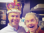 All hail King Taran! Saturday Night Live alum Taran Killam gets the stamp of approval from Rory O'Malley as he succeeds him in Hamilton on January 17.(Photo: Instagram.com/mrroryomalley)