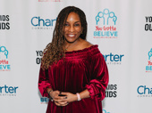 Broadway alum Stephanie Mills eases on down the red carpet.