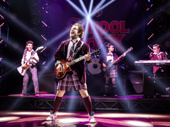 Justin Collette as Dewey and the cast of School of Rock. 