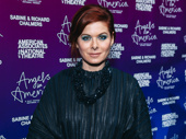 Actress Debra Messing played Harper in the 1993 New York University workshop of Perestroika. 