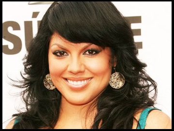 Tony Winner and Grey's Anatomy Star Sara Ramirez Ties the Knot! | Broadway Buzz | Broadway.com