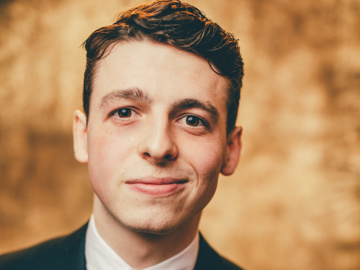 Anthony Boyle Biography | Broadway Buzz | Broadway.com