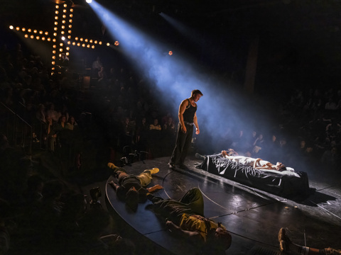 Photo 13 of 14 | Show Photos: Romeo + Juliet | Broadway.com