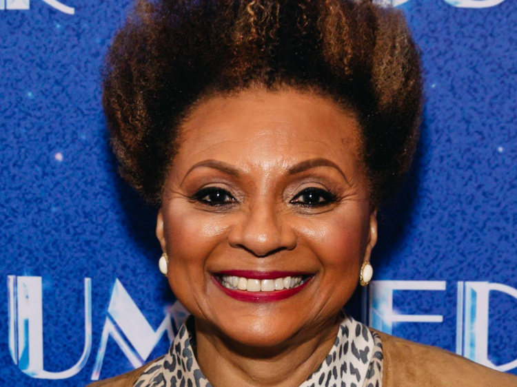 Leslie Uggams Biography | Broadway Buzz | Broadway.com