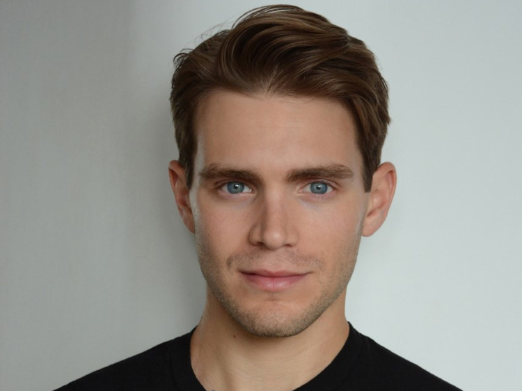 Andrew Burnap Biography | Broadway Buzz | Broadway.com