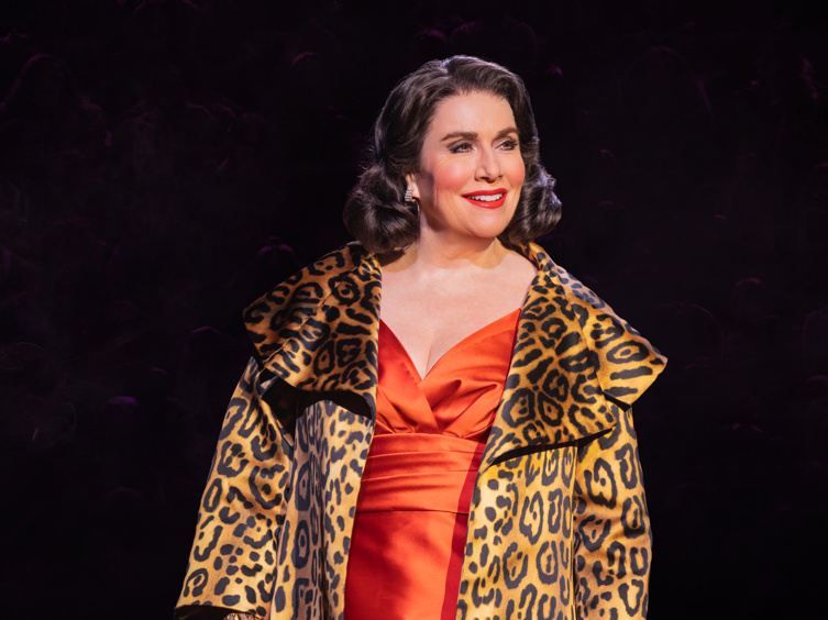 Debbie Gravitte Has the Time of Her Life in Broadway’s Just In Time