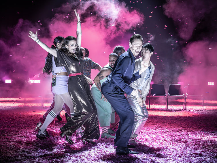 The Joy Bomb of the Fall: 5 Reasons to See Tom Hiddleston and Hayley Atwell in Much Ado About Nothing on Broadway