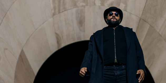 Brandon J. Dirden Embraces the Unknown as Pozzo in Waiting For Godot