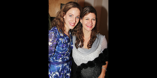Louise Goffin, Daughter of Carole King & Gerry Goffin, Hangs Out