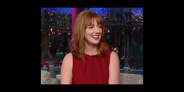 Watch Judy Greer Talk Dead Accounts and Duping Katie Holmes on Late ...